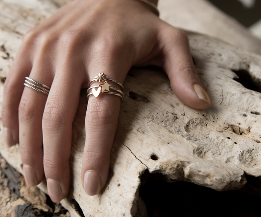 Anello donna in oro rosa CUORI & FRECCE