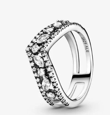 Anello PANDORA chevron doppio taglio marquise scintillante - Biondo Gioielli
