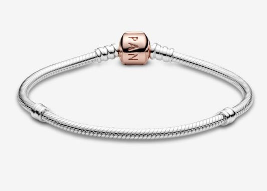 Bracciale PANDORA Moments - Biondo Gioielli