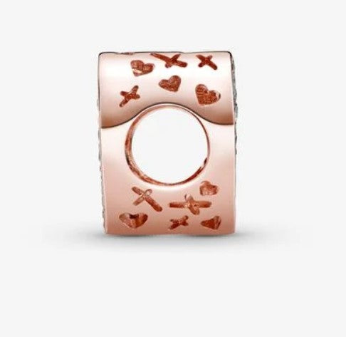 Charm PANDORA con cuore scintillante - Biondo Gioielli